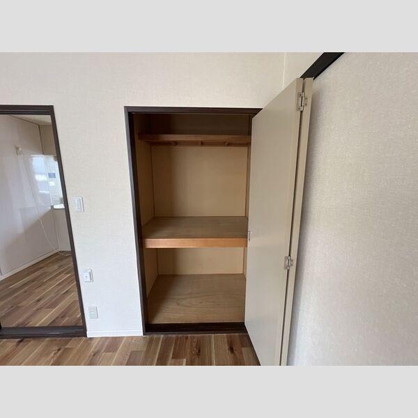 収納 (収納)