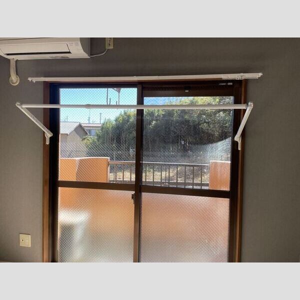 その他設備 (室内物干し)