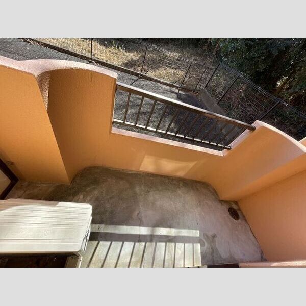 バルコニー・ベランダ (バルコニー)