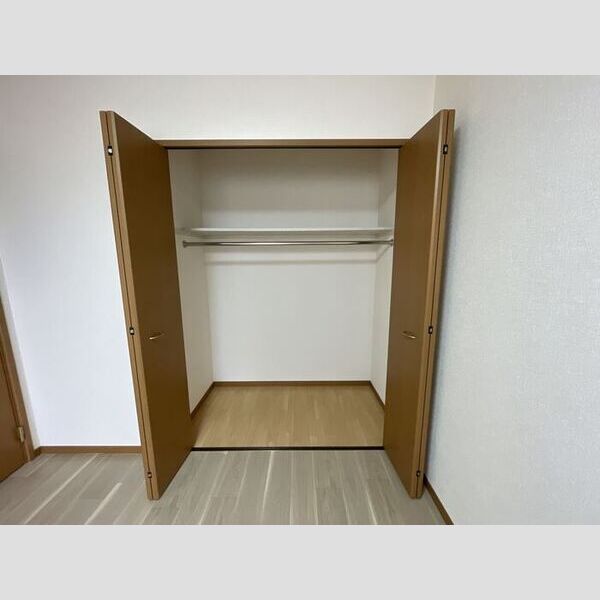 収納 (収納)