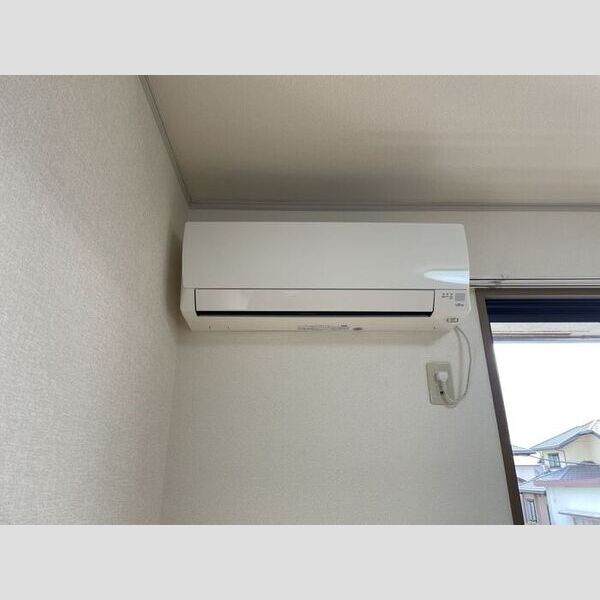 その他設備 (エアコン)