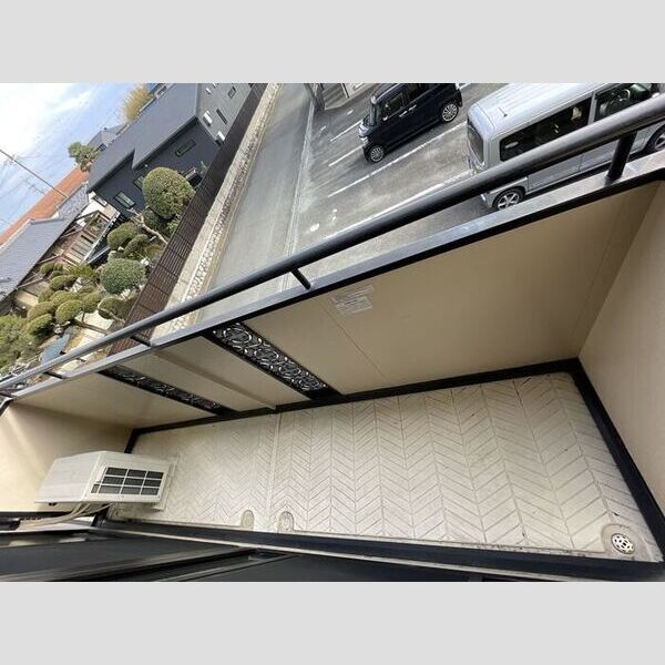 バルコニー・ベランダ (バルコニー)