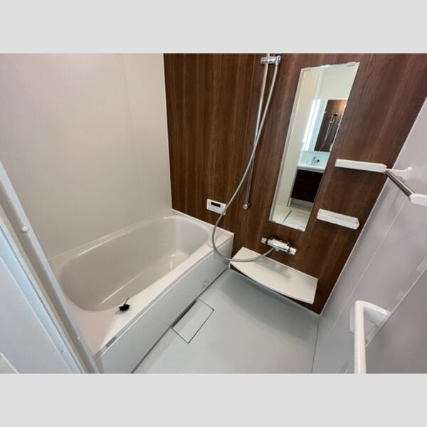バス (浴室)