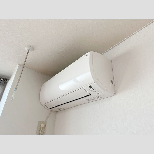 その他設備 (エアコン)