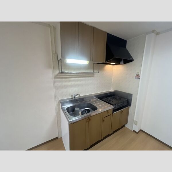 キッチン (キッチン)