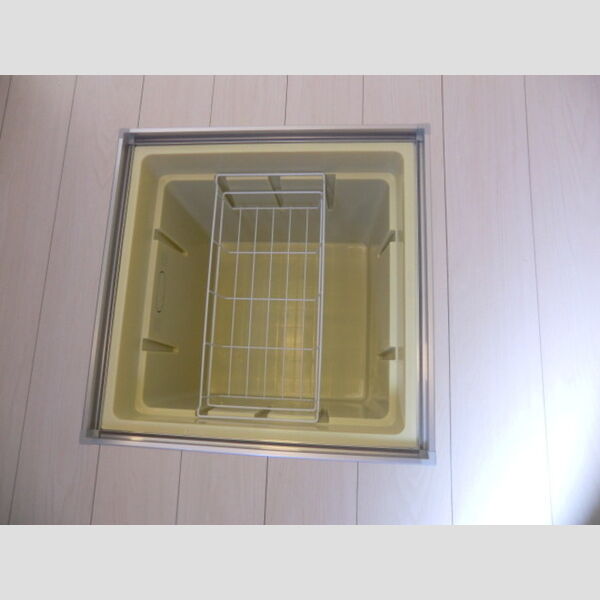 その他 (床下収納)