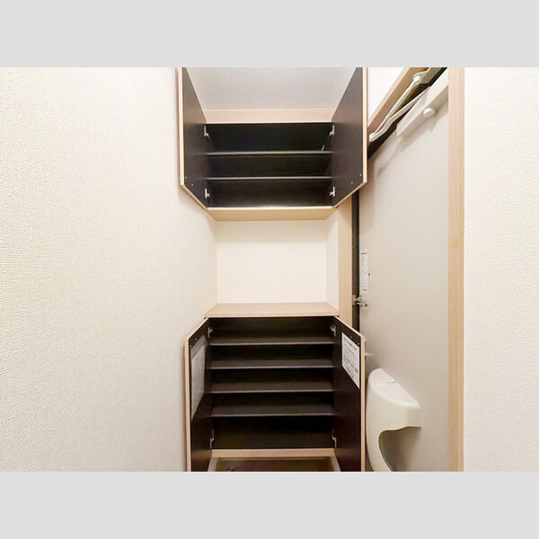 玄関 (玄関)