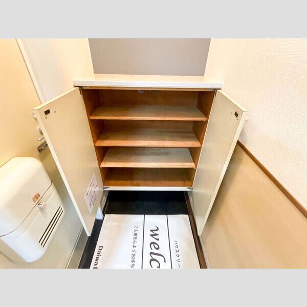玄関 (玄関)