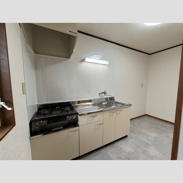 キッチン (キッチン(ガスコンロ設置済み))