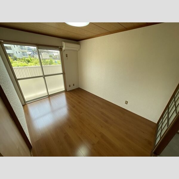 居室・リビング (洋室)