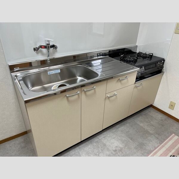 キッチン (キッチン(ガスコンロ設置済み))