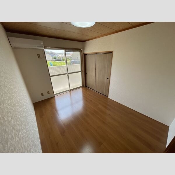 居室・リビング (洋室)