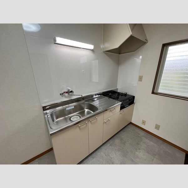 キッチン (キッチン(ガスコンロ設置済み))