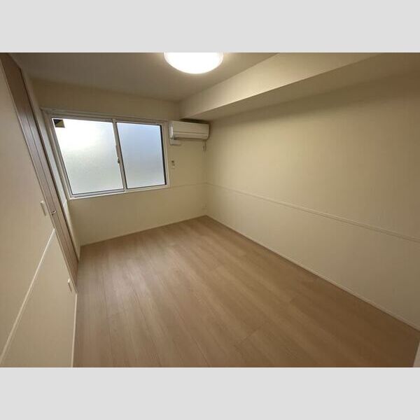 その他 (北西洋室)