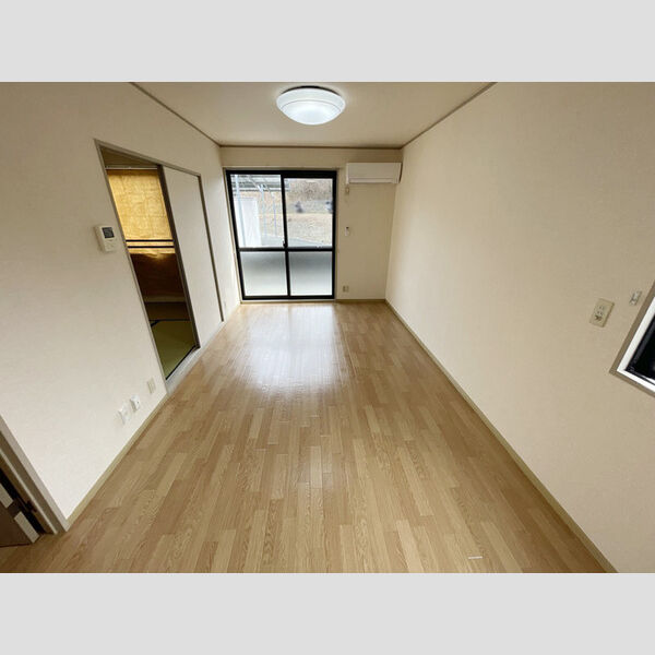 居室・リビング (DK)