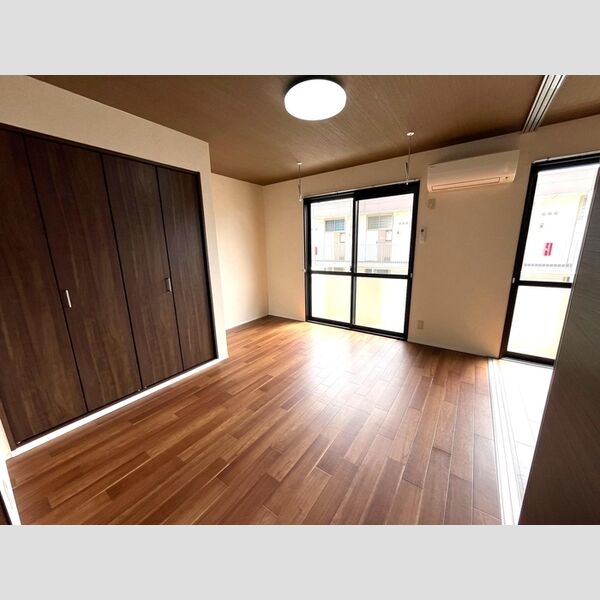 その他 (南洋室)