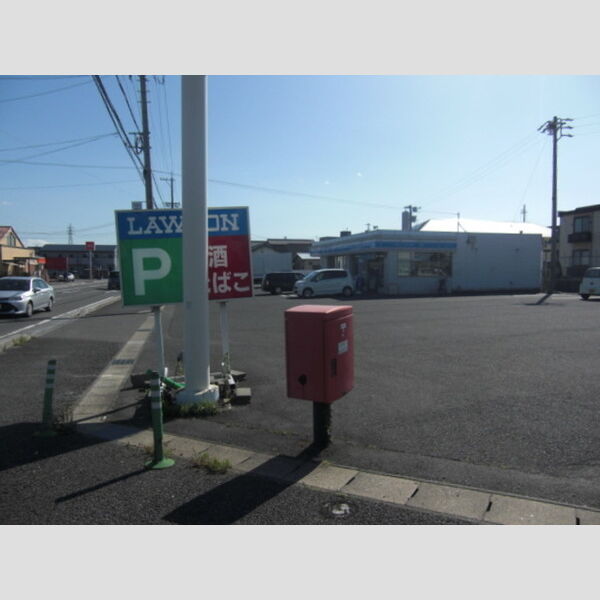 現地周辺 (コンビニ)