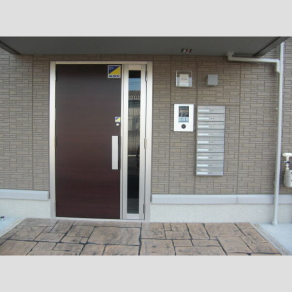 エントランス (エントランス)