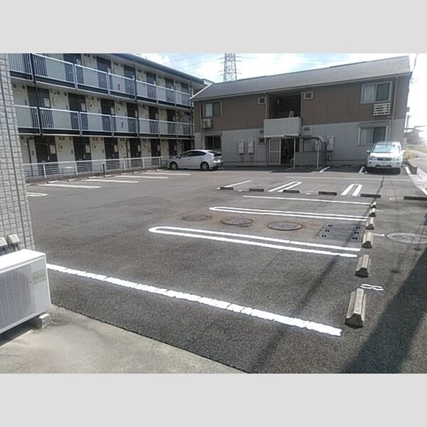 駐車場 (駐車場)