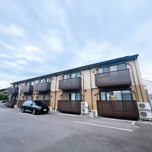 建物外観 (建物外観)