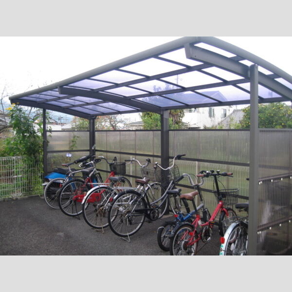 現地周辺 (駐輪場)