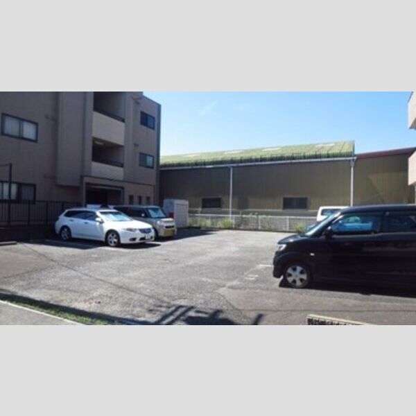 駐車場 (南棟駐車場)