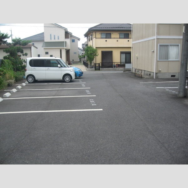 駐車場 (駐車場)