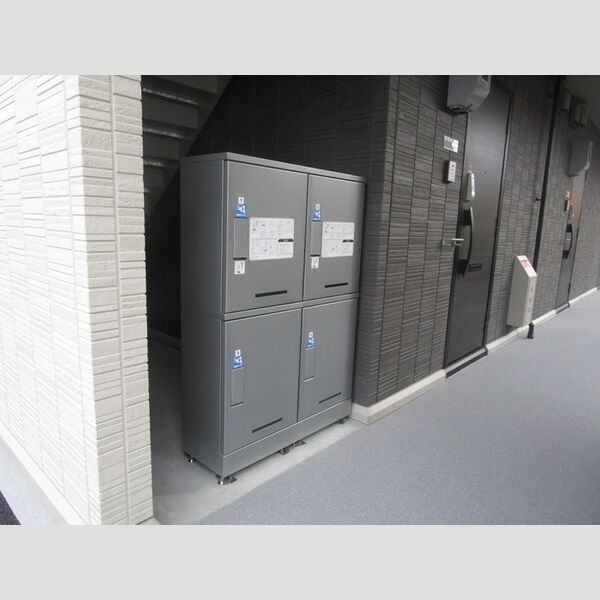 現地周辺 (宅配BOX)