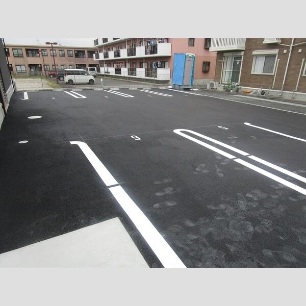 駐車場 (駐車場)