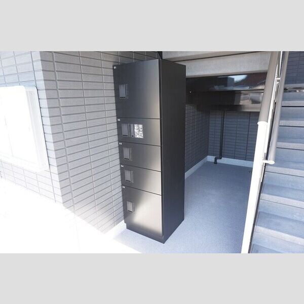 現地周辺 (宅配ボックス)