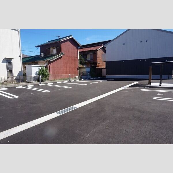 駐車場 (駐車場)