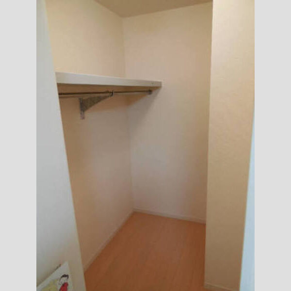 収納 (103 クローゼット)