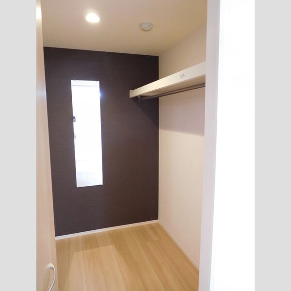 収納 (ウォークインクローゼット)