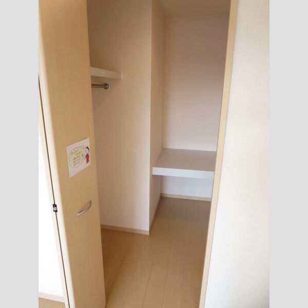 収納 (クローゼット)