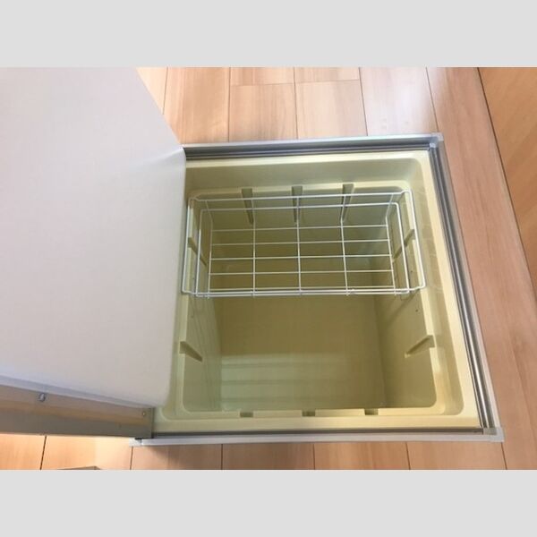 その他 (床下収納)