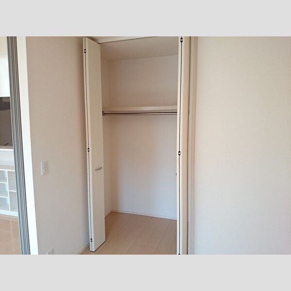 収納 (クローゼット)