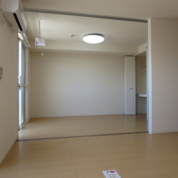 居室・リビング (LDK+洋室)