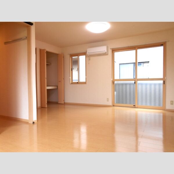 その他 (洋室(南面))