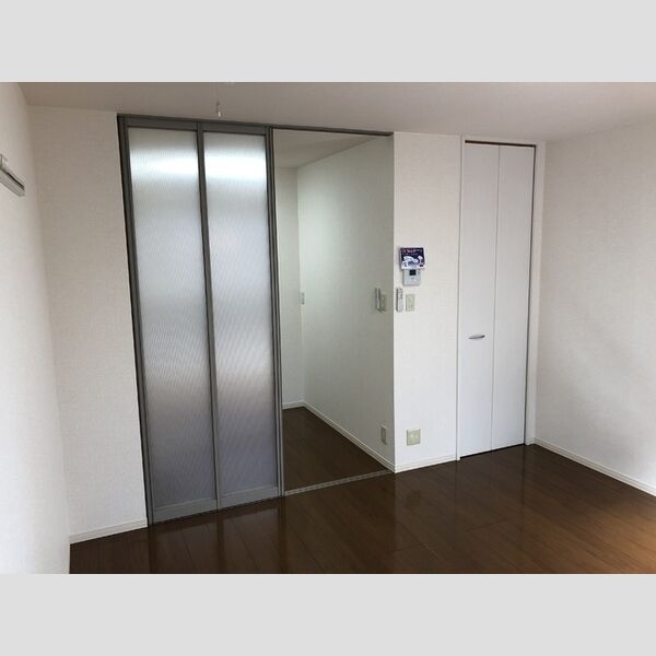 その他 (洋室)