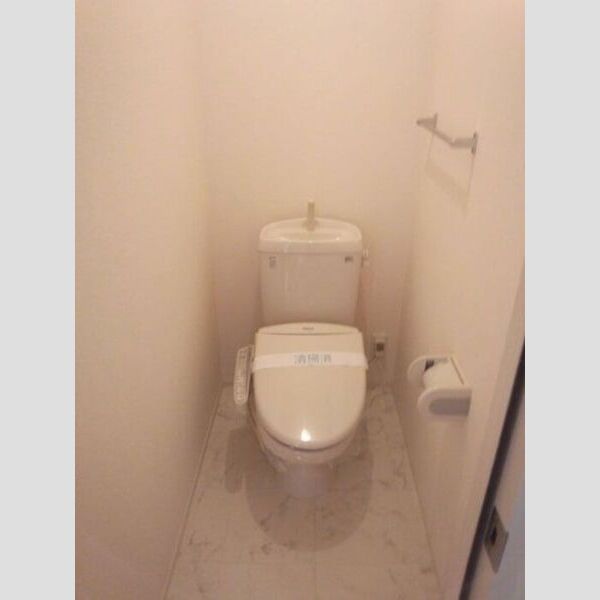 トイレ (トイレ(温水洗浄便座))