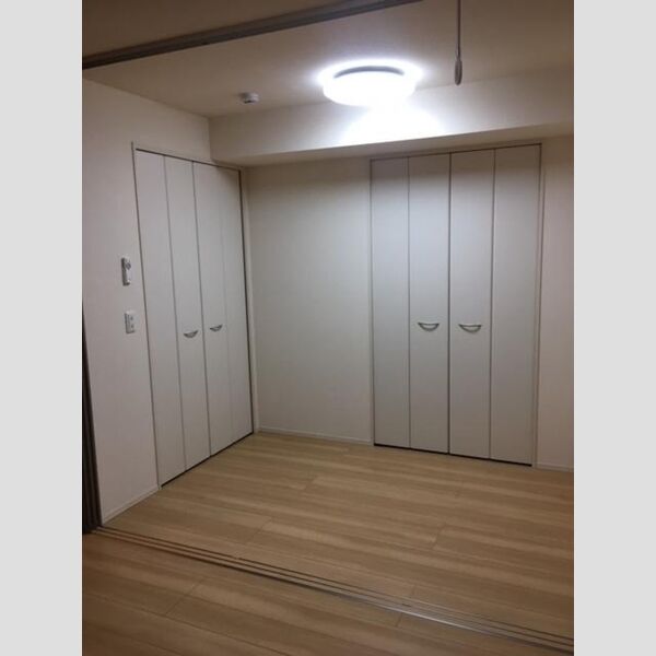 その他 (洋室)