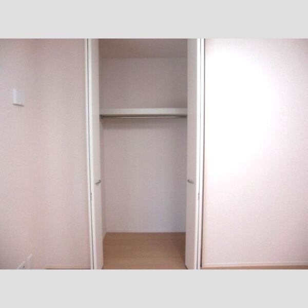 収納 (クローゼット)