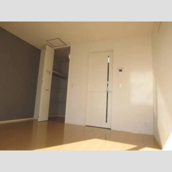 その他 (エトワール206洋間)