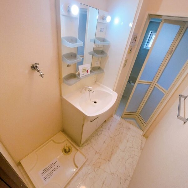 洗面所 (洗面台)