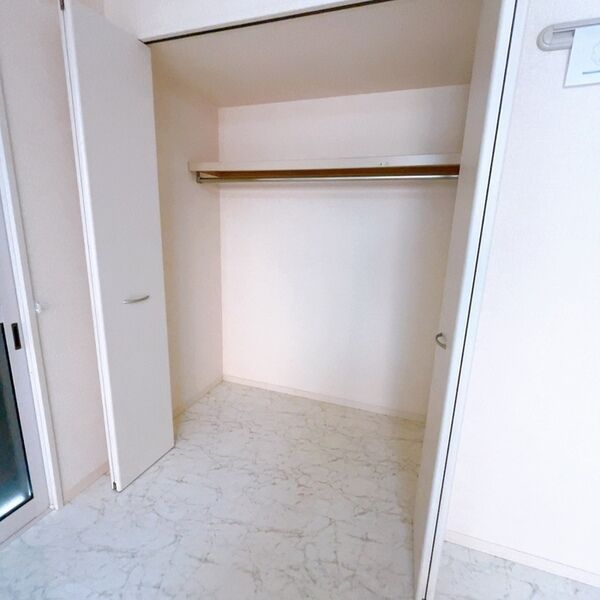 収納 (クローゼット)