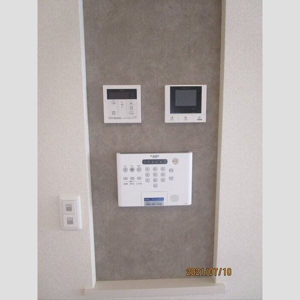 その他設備 (セキュリティ(アルソック)とTVインターホン)