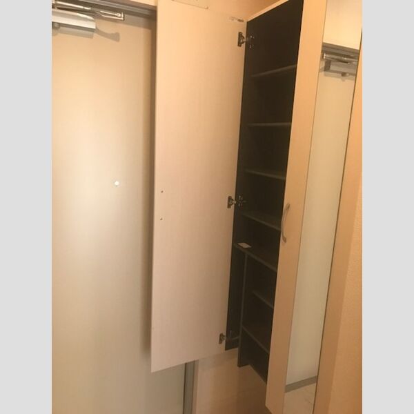 玄関 (玄関)