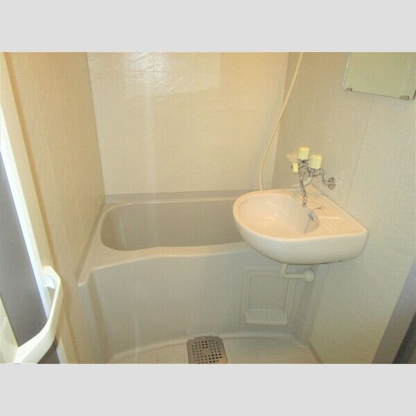 バス (ユニットバス)