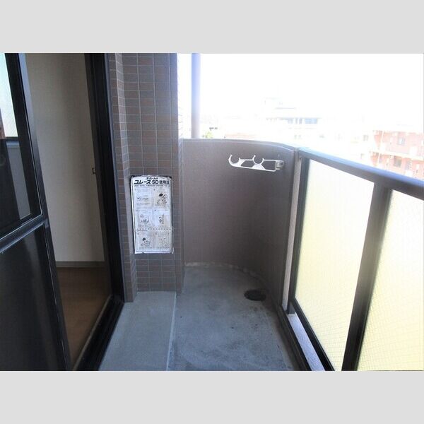 バルコニー・ベランダ (バルコニー)