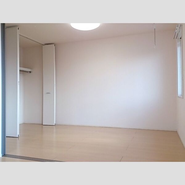 その他 (南洋室、クローゼット)